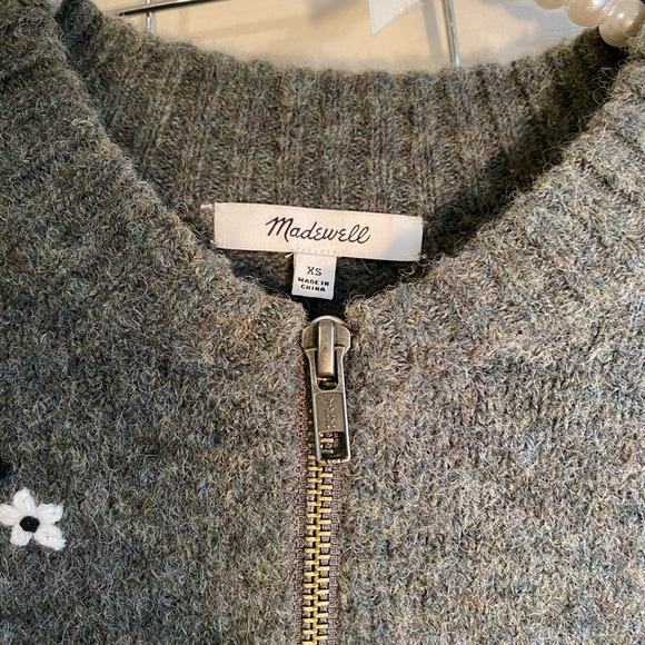 madewell gray wool embroidered daisy quarter zip sweater - Picture 2 of 3